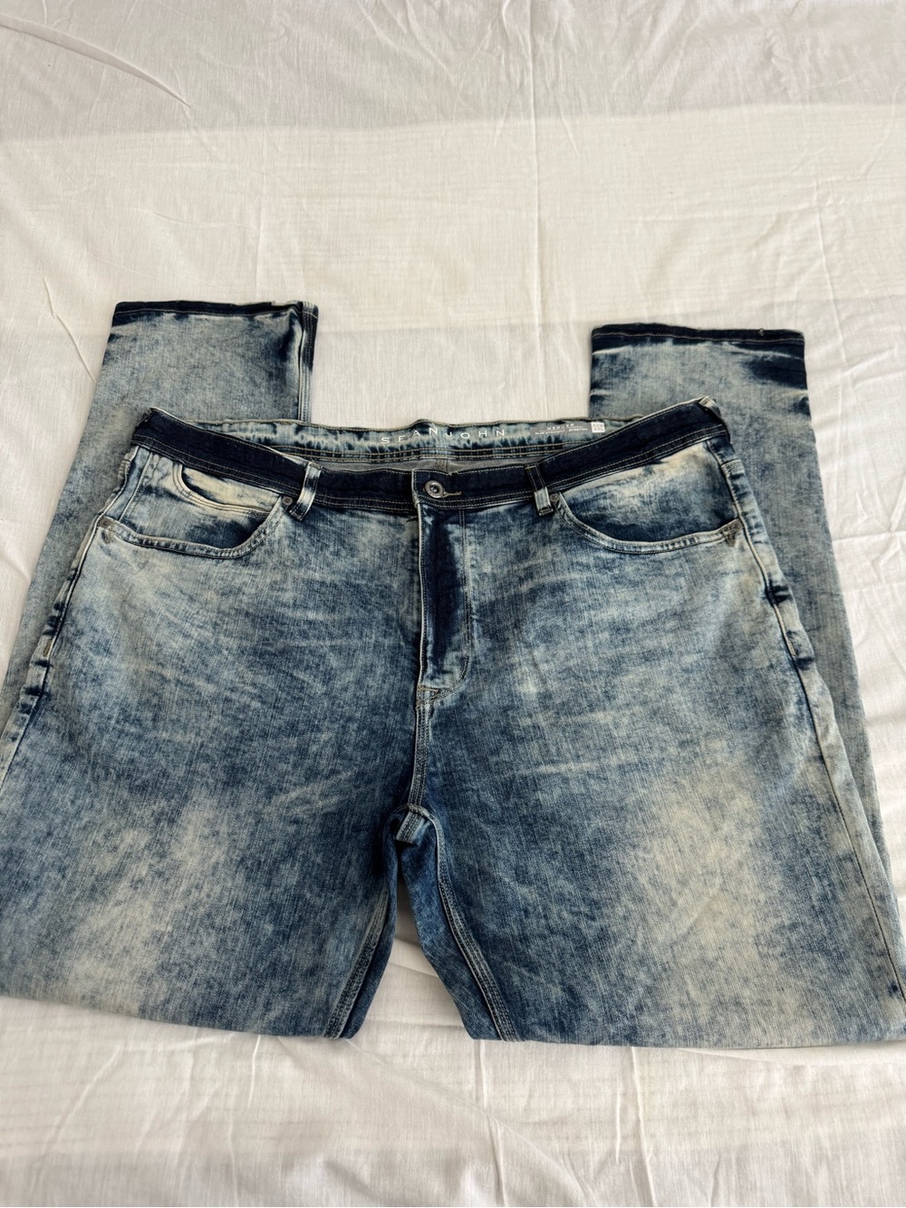 Sean John Light Wash Slim Straight Jeans